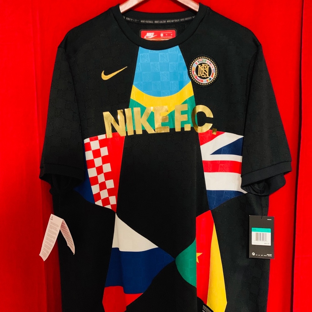Nike F.C